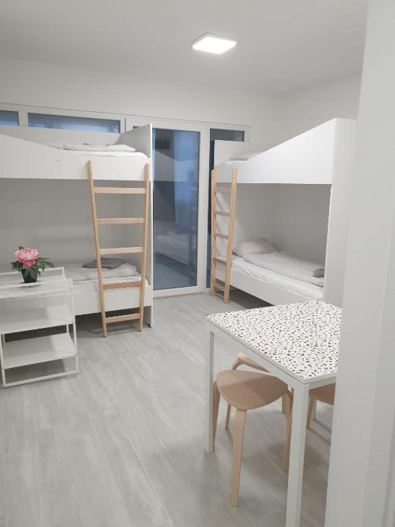 Betariel'Com Westbahnhof M Apartment Vienna Exterior photo